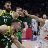 (VIDEO) U neposrednim duelima za prvo mesto pobede Litvanaca i Kanađana (rezultati i raspored) 11