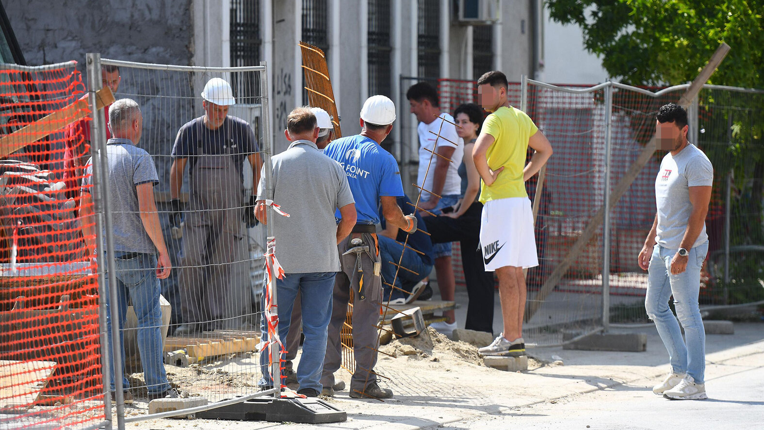 Vučić između Istoka i Zapada: Kako su stranci podelili kolač zvani srpska ekonomija? 9 Vučić između Istoka i Zapada: Kako su stranci podelili kolač zvani srpska ekonomija? 9