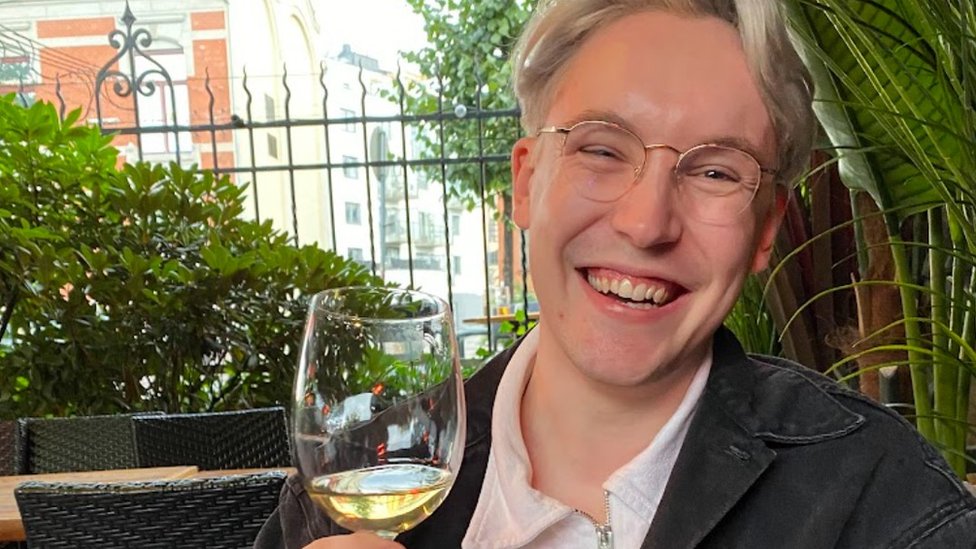 Tehnologija: Može li veštačka inteligencija pomoći prilikom kupovine flaše vina 4 Nikolas Benc