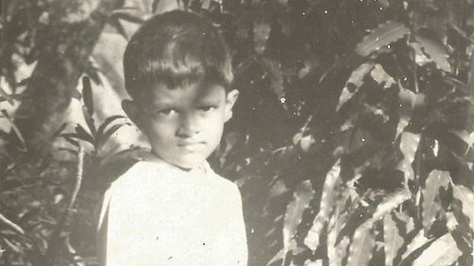 Svetski dan slonova: „Moja specijalna veza sa krdom sa kojim sam odrastao" 11 Sunet kao dečak