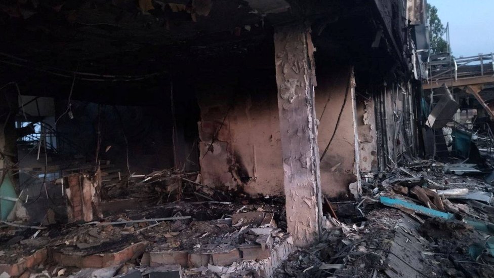 Rusija i Ukrajina: Moskva gađala skladišta žita kod Odese, ukrajinske snage oborile 10 dronova iznad Kijeva 1 Odesa, požar