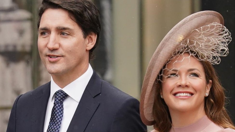 Kanadski premijer Džastin Trudo i Sofi Gregoar se razvode 1 Canadian Prime minister Justin Trudeau and wife Sophie Trudeau arriving ahead of the coronation ceremony of King Charles III and Queen Camilla at Westminster Abbey, central London.