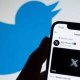 Društvene mreže i reklamna industrija: Zašto je korisnicima „šokantno“ rebrendiranje Tvitera u Iks 3