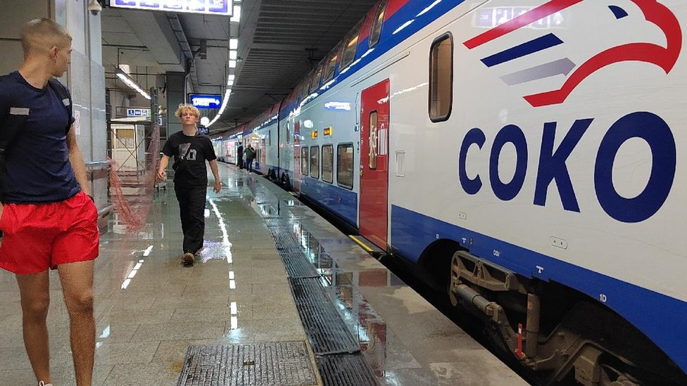 Vremenske nepogode: Novo jako nevreme u Srbiji - vetar nosio krovove, padao grad veličine oraha 7 Nevreme u Beogradu