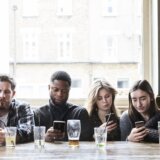 Tehnologija: Sve veće korišćenje Fejsbuka ne ostavlja posledice po mentalno zdravlje, pokazuje istraživanje 11