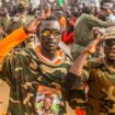 Vojni puč u Nigeru: Hunta hoće da sudi svrgnutom predsedniku za izdaju i ugrožavanje nacionalne bezbednosti 14