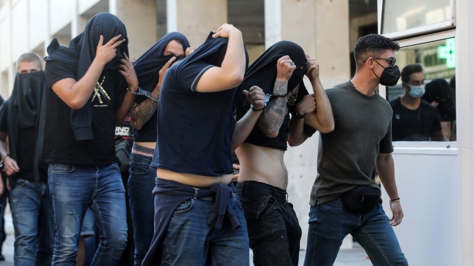 Ubistvo navijača u Grčkoj: Uhapšene pristalice Dinama raspoređuju po grčkim zatvorima, predsednik Hrvatske besan 2 dinamo, aek, ubistvo navijača, dinamovi navijači