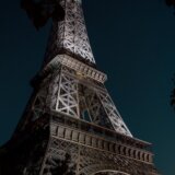 Tirzam i Francuska: Pijani američki turisti prespavali u Ajfelovoj kuli 8
