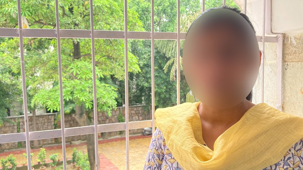 Politika i deca: Beba u središtu diplomatskog spora između Indije i Nemačke 2 Majka bebe M