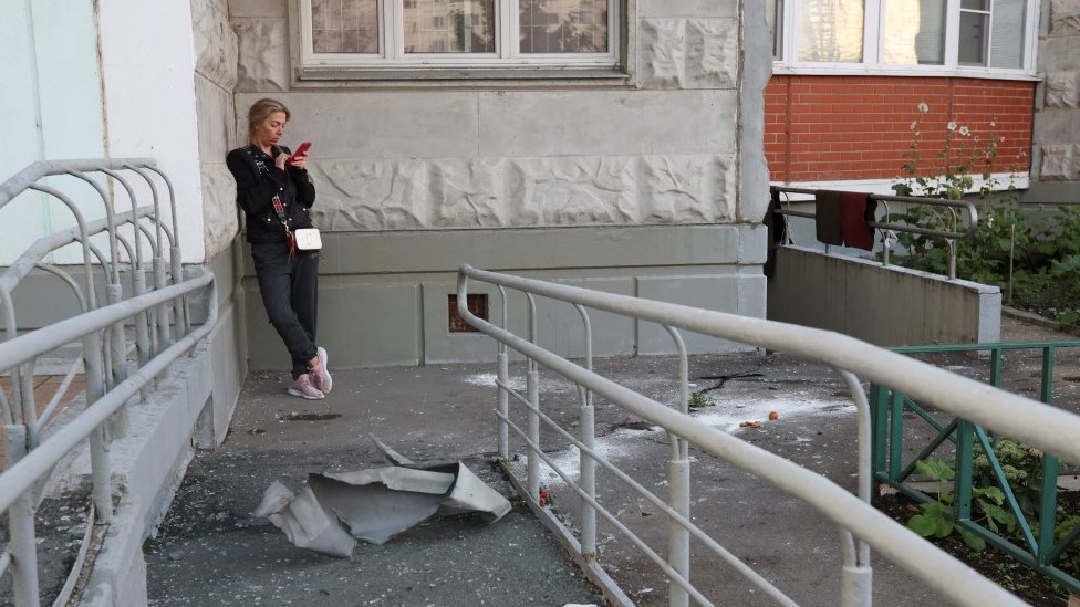 Rusija i Ukrajina: Dron ponovo udario u neboder u centru Moskve, troje mrtvih u ruskoj pograničnoj oblasti, napadi Rusa na Odesu i Herson 2 napad dronova na Rusiju