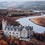 Škotska: „Rezervisala sam avionsku kartu u poslednjem trenutku i kupila dvorac“ 4