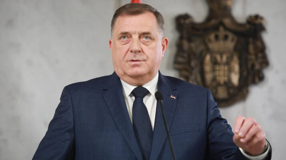 Dodik ponovo najavljuje proglašenje nezavisnosti RS ako Šmit nametne zakon o državnoj imovini 1