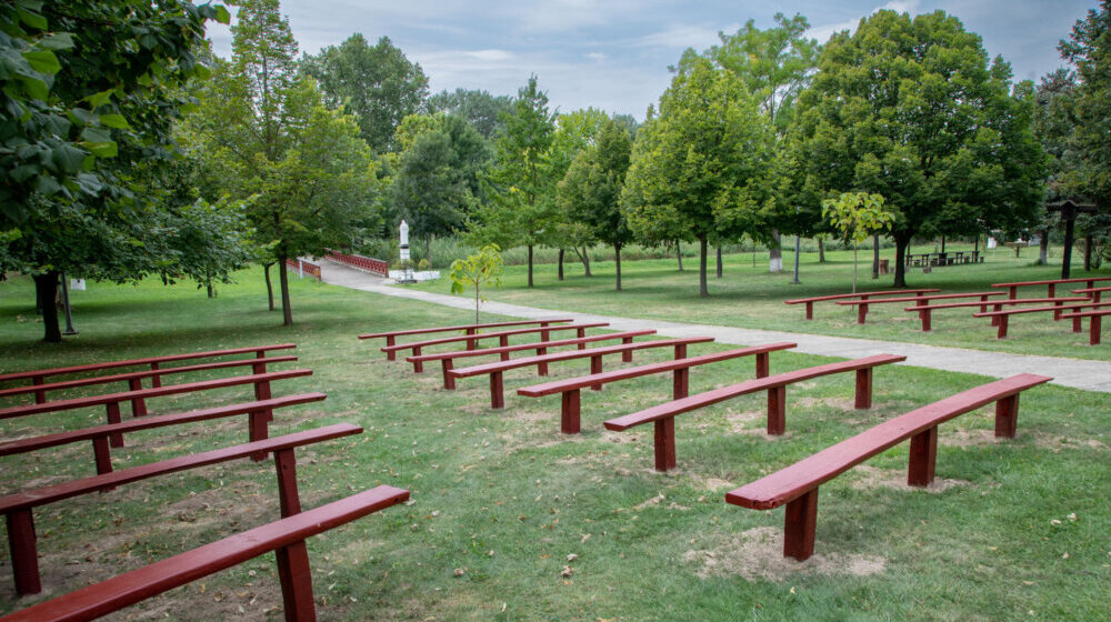 Razgovori o banatskoj klupi i pričama koje su proživljene 1