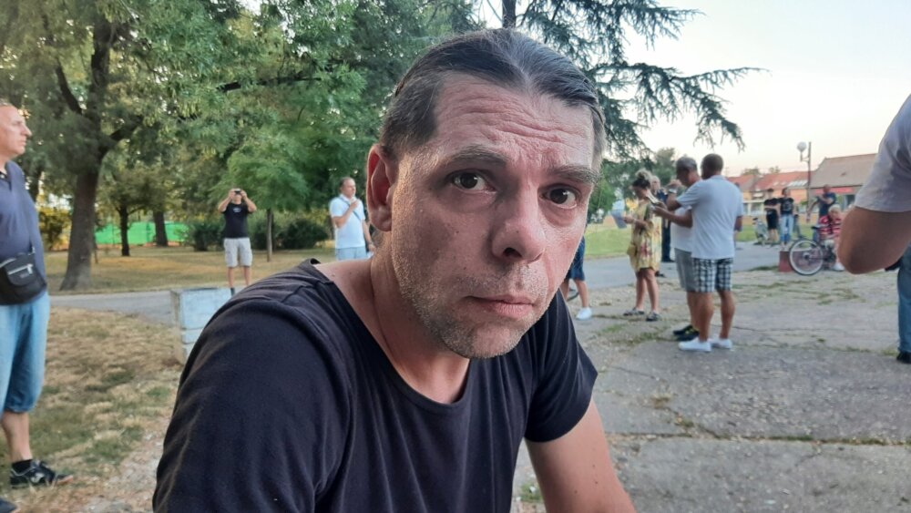 Zrenjanin protiv nasilja: Uporni građani traže odgovornost vlasti za nasilje u društvu 3 Zrenjanin protiv nasilja: Uporni građani traže odgovornost vlasti za nasilje u društvu 3