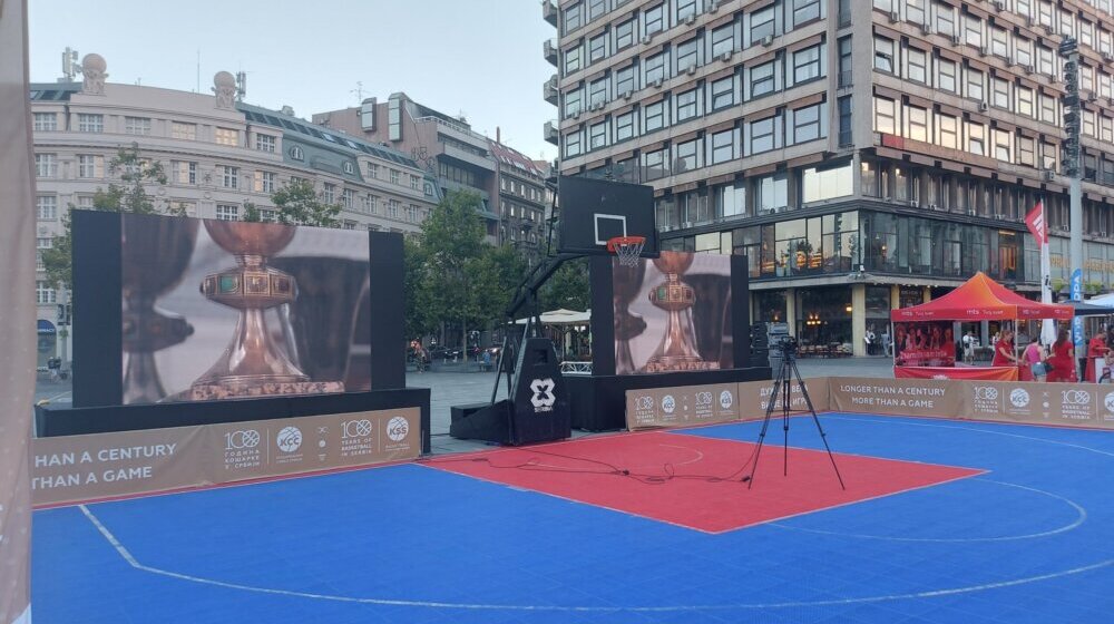Na Trgu Republike izložba povodom sto godina košarke u Srbiji 1