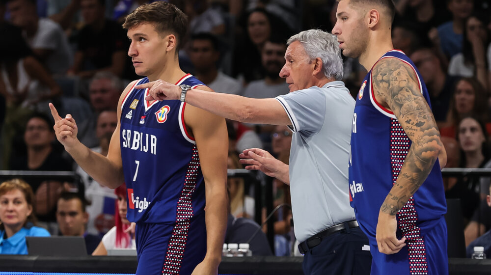 Košarkaši Srbije u stanju pripravnosti, Kinezima aduti snaga i visina 1