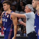 Košarkaši Srbije u stanju pripravnosti, Kinezima aduti snaga i visina 9
