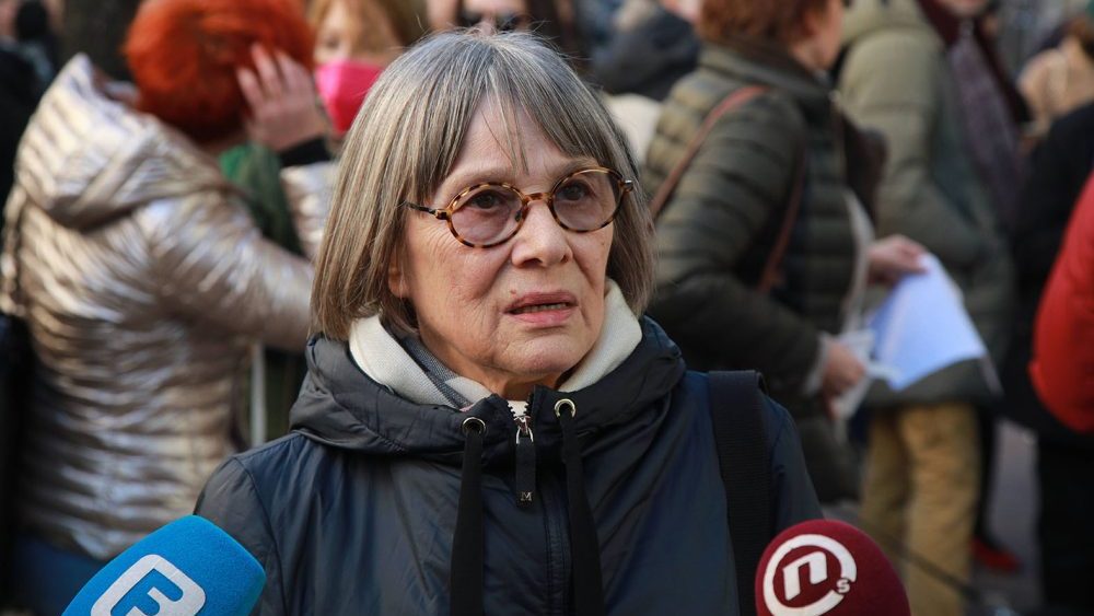 Toni Cetinski i otkazan nastup u Novom Sadu: Da li je Spens zaista bio logor? 3