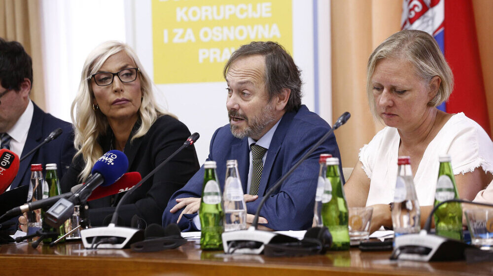 "Bez političke volje, svi dokumenti su besmisleni": Šta borci protiv korupcije misle o novoj Nacionalnoj strategiji? 1