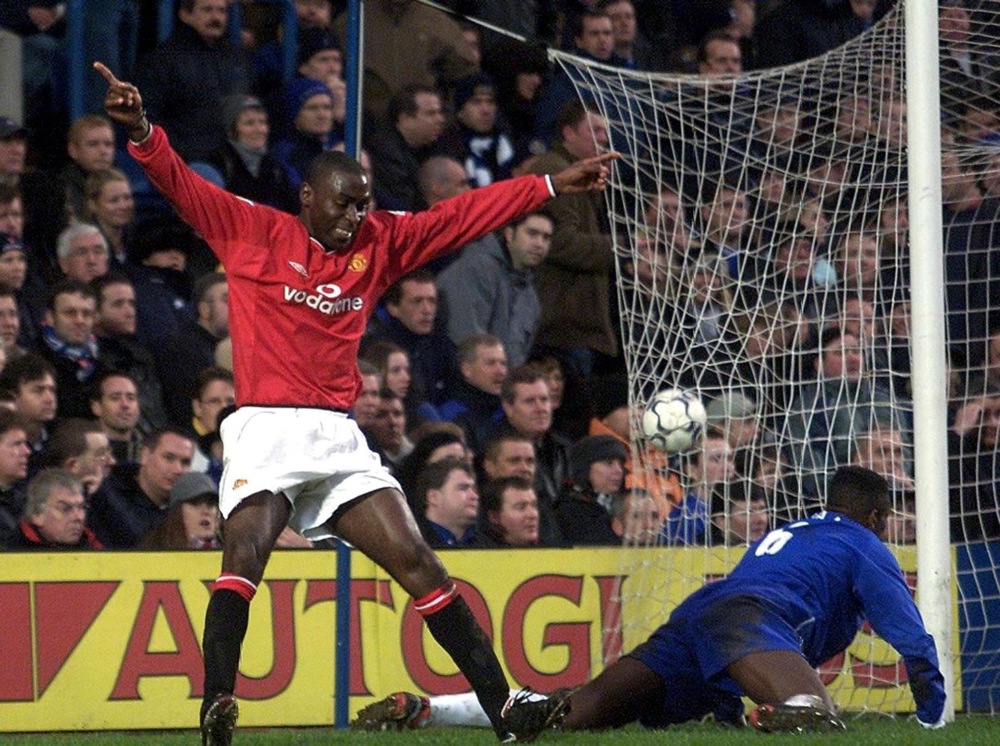 Najubedljiviji uvod u engleskim profi ligama u poslednjih šest decenija: Tri gola sina Endija Kola u Barnslijevih 7:0 2 Najubedljiviji uvod u engleskim profi ligama u poslednjih šest decenija: Tri gola sina Endija Kola u Barnslijevih 7:0 2