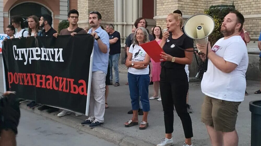 "Novi Sad protiv nasilja" po dvanaesti put: Dozvolili smo za se zlo vrati, da zemljom vladaju trgovci oružjem 1
