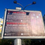 Oglas na bilbordu: Amerika nudi nagradu do deset miliona dolara za informacije o sajber napadima u Crnoj Gori 6
