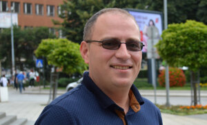 Užička opozicija traži ukidanje javno-privatnog partnerstva o javnoj rasveti: Stop pljački od 7,5 miliona evra 6 Užička opozicija traži ukidanje javno-privatnog partnerstva o javnoj rasveti: Stop pljački od 7,5 miliona evra 6