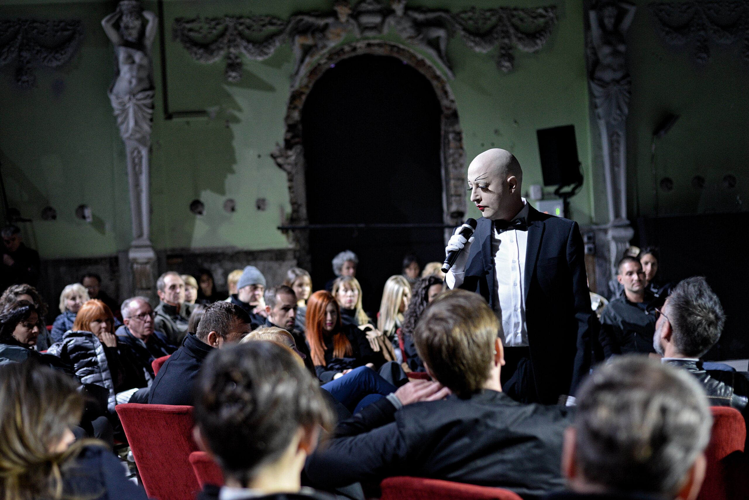 Umetnik Branko Milisković: Da biste se performansom bavili morate biti manijak u svakom pogledu 4