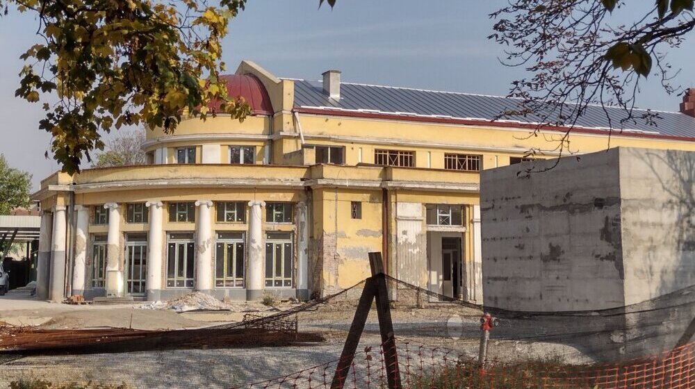 Vučićev bes na televiziji „pogurao” rekonstrukciju Tržnice u Kragujevcu: Dodatnih milion evra preko naših leđa, smatraju stranke i građani 1