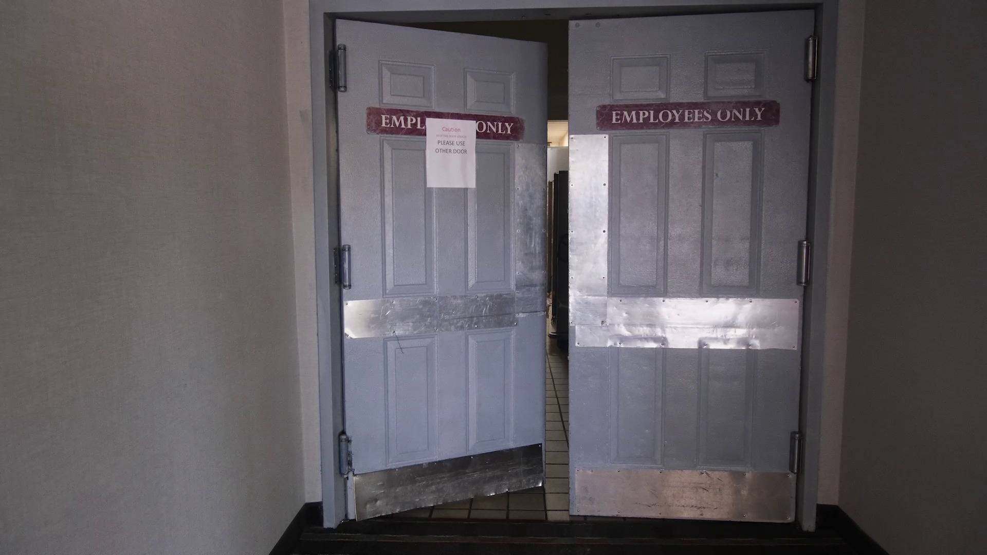 Dejtonski sporazum kao tema izložbe "Hope we get bigger" u galeriji Remont 3