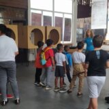 Zrenjaninski mališani u poseti Idvoru i rodnoj kući Mihajla Pupina 1