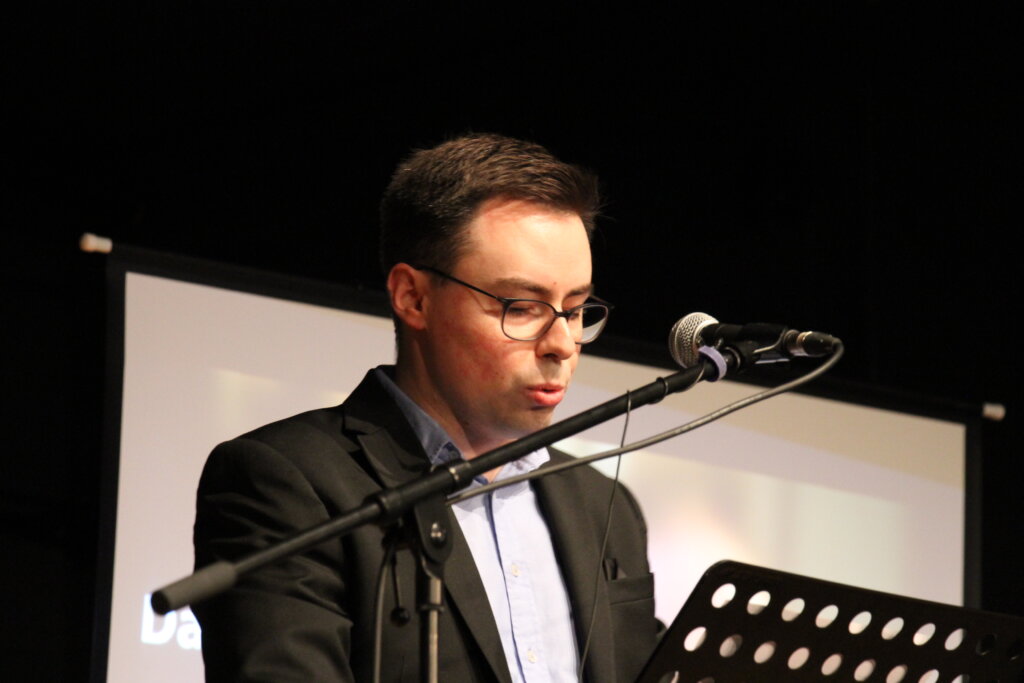 Kolosalni arhitekta reči koji je uvek bio za korak ispred: Održana komemoracija Davidu Albahariju u Jevrejskom kulturnom centru 2 Kolosalni arhitekta reči koji je uvek bio za korak ispred: Održana komemoracija Davidu Albahariju u Jevrejskom kulturnom centru 2