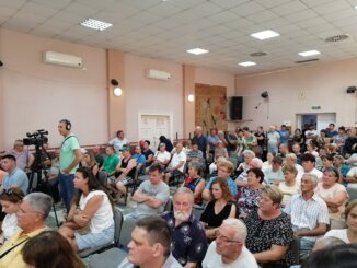 “Moramo stati na put taksistima”: Meštani Hajdukova zatražili oštriju kontrolu taksi prevoznika koji dovoze migrante u pogranični pojas 5