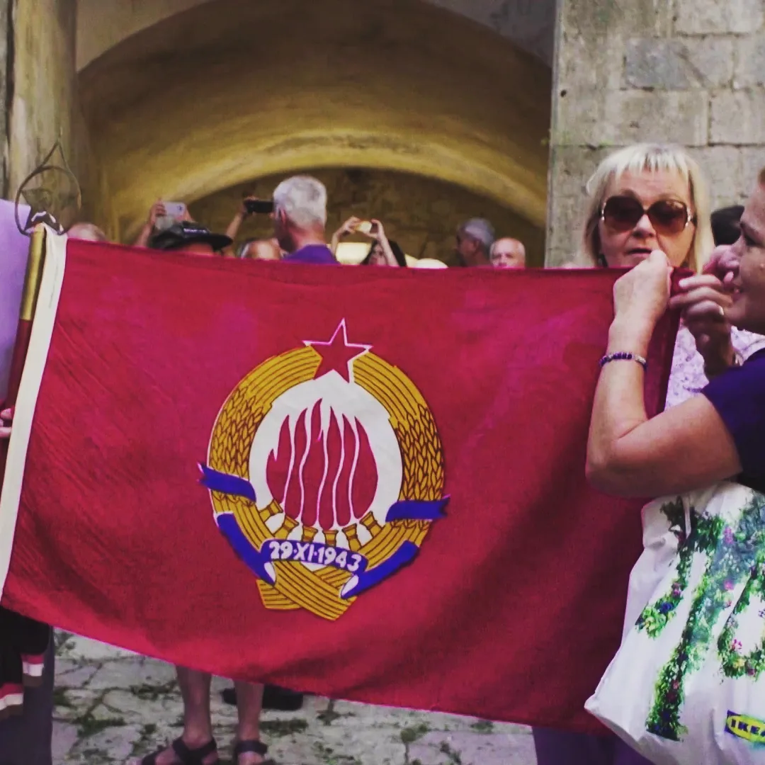 “Film koji pokazuje kako izgleda kuvanje žabe”: Aleksandar Reljić, povodom premijere svog ostvarenja "Mamula All Inclusive" na 29. Sarajevo film festivalu 3 “Film koji pokazuje kako izgleda kuvanje žabe”: Aleksandar Reljić, povodom premijere svog ostvarenja "Mamula All Inclusive" na 29. Sarajevo film festivalu 3