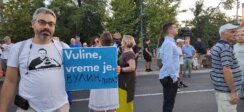 Protest "Srbija protiv nasilja" završio se ispred REM-a, odblokiran saobraćaj u centru Beogradu (VIDEO, FOTO) 17