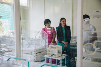 Donacije koje život znače: Fondacija Mozzart uručila inkubator bolnici u Prokuplju 2