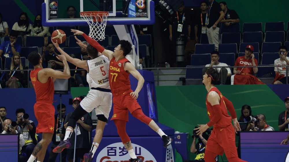 (VIDEO) Srbija pobedila Kinu na startu Mundobasketa: Najlepši potezi utakmice u Manili 1