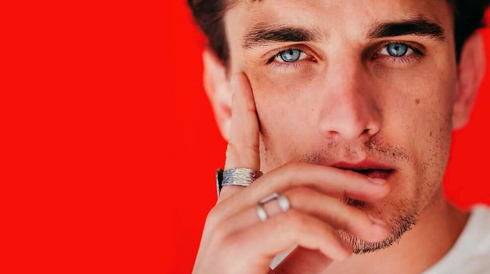 Lazar Dragojević voditelj ceremonije otvaranja 29. Sarajevo film festivala 1