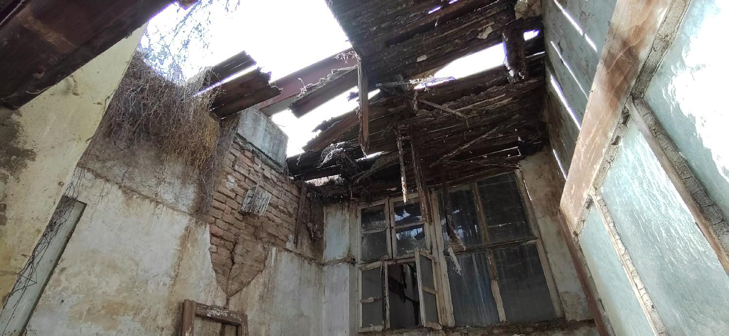 Urušila se Stara Mehana iz 19. veka: Ko "brine" o spomeniku kulture u Velikom Selu (FOTO) 3