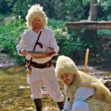 Otac i sin u Kučevu uče posetioce da ispiraju zlato 2