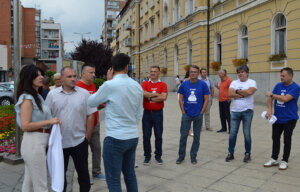 Užička opozicija večeras organizuje tribinu „Stop pljački“ 2 Užička opozicija večeras organizuje tribinu „Stop pljački“ 2