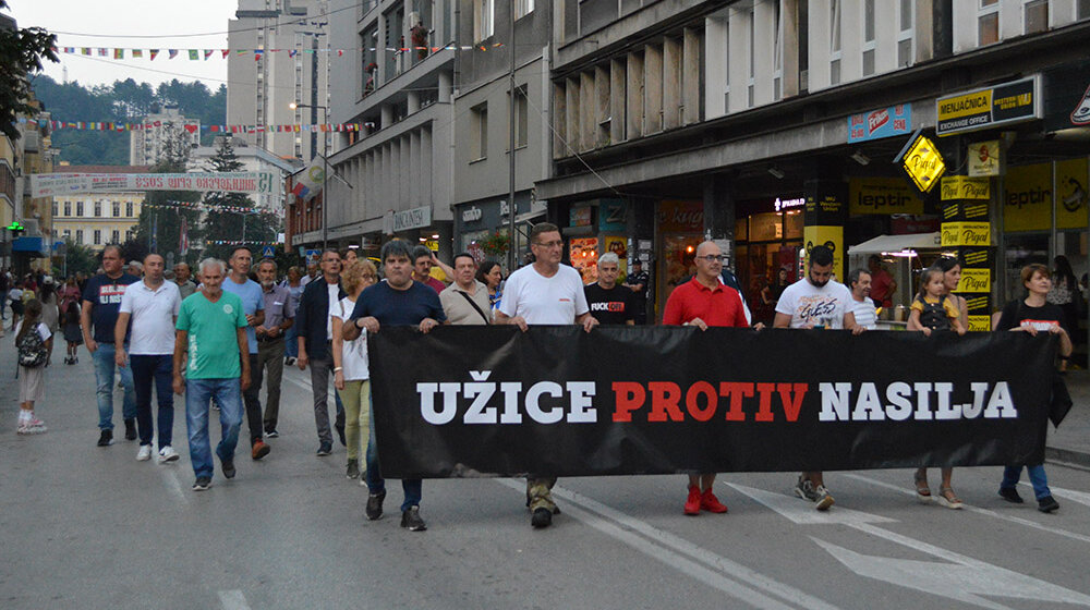 Užice: Koalicija “Srbija protiv nasilja” pozvala građane da daju potpis podrške njihovoj izbornoj listi 1