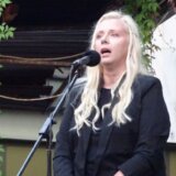 Želim istinske promene u društvu i zato ne sedim skrštenih ruku: Lični stav Aleksandre Bulatović 6