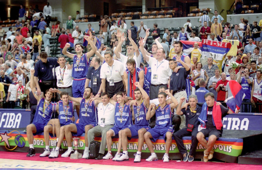 (VIDEO) "Stalno sastanci, gledanje snimaka, skauting, ponavljanje": Kakve su trenerske metode Karija Pešića? 2