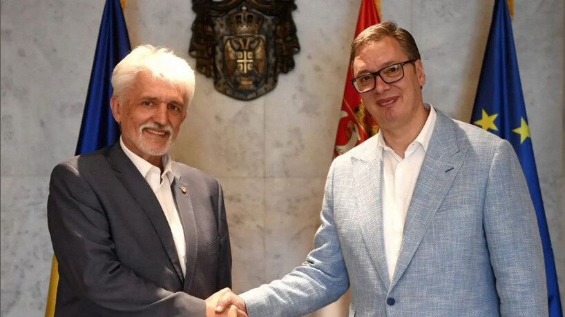 Vučić razgovarao sa ukrajinskim ambasadorom: Srbija poštuje teritorijalni integritet Ukrajine 1