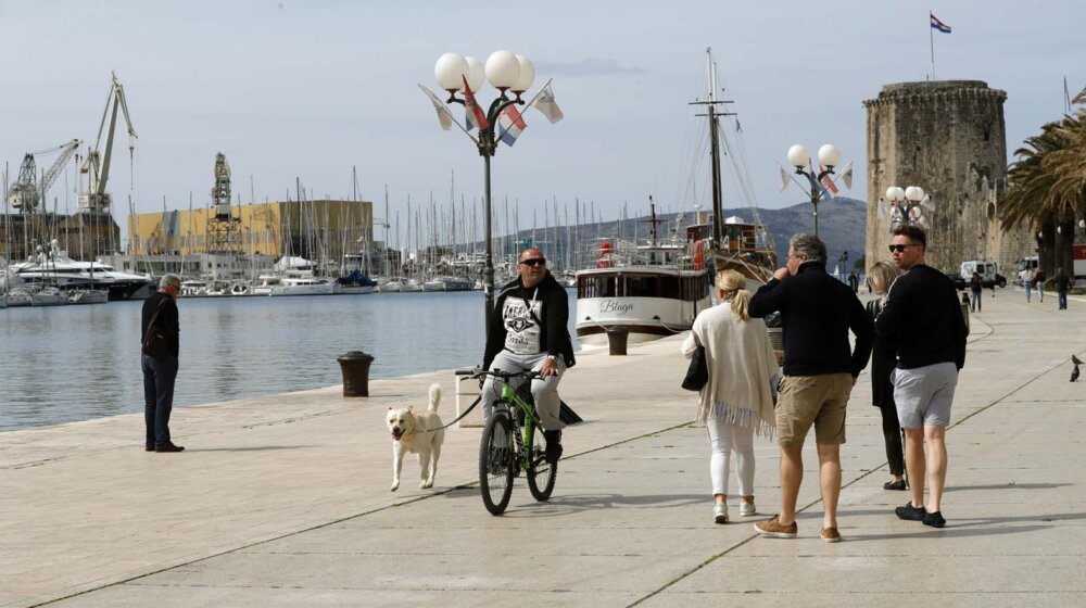 Kako sam ponovo otkrio najnašije naše more: Dopisnica iz Trogira 1