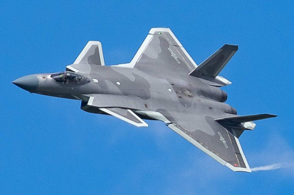 Brzi, okretni i moćni: Koji su najbolji borbeni avioni na svetu? 6 borbeni avion Chengdu J-20 Mighty Dragon