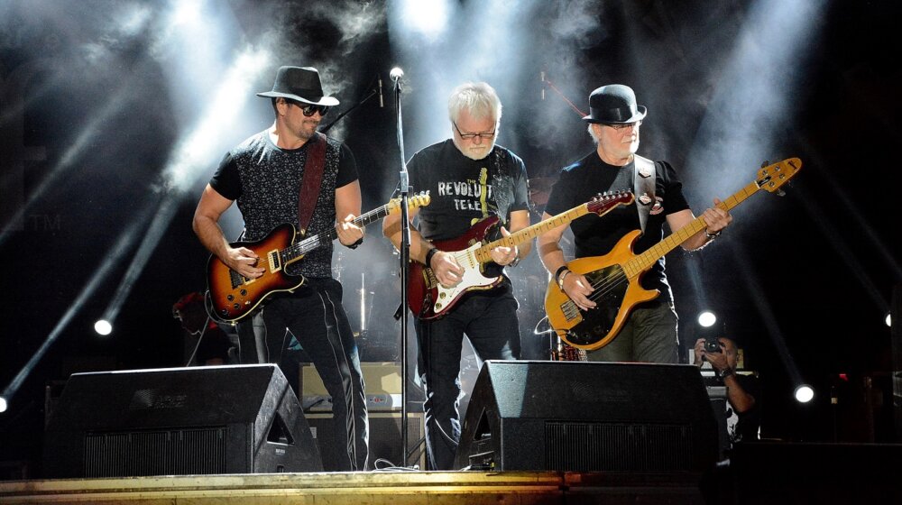 YU Grupa na Zemun festu - projekcija dokumentarnog filma i koncert na zatvaranju festivala 1