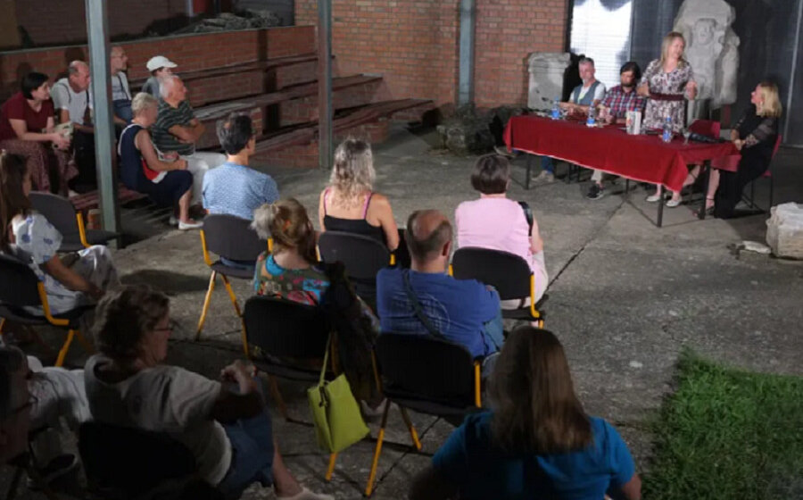 Predstavljen roman „Mapa oproštaja” Siniše Soćanina u Muzeju Srema 1