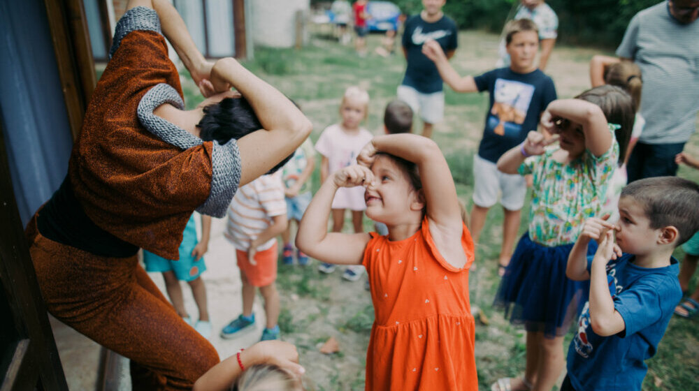 Podržali proteste zbog smrti dečaka u Bačkoj Palanci, pa ostali bez obećanog novca i podrške opštine 1